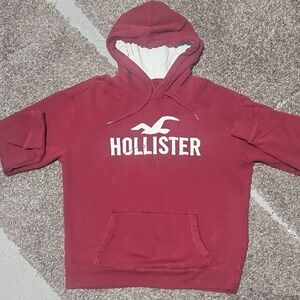 Hollister Men's Burgundy Hoodie Sweater
